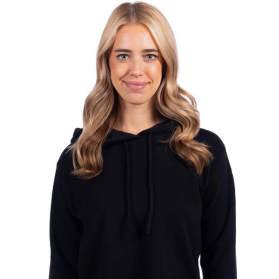 NL LDY LAGUNA FT CROP HD Thumbnail