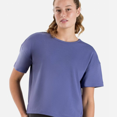 Women's Effortless T-Shirt Thumbnail